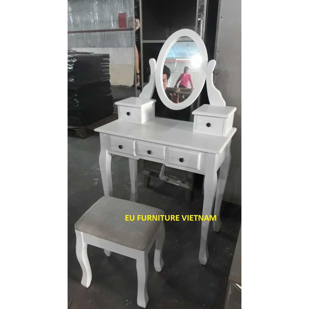 Bộ bàn trang điểm màu trắng