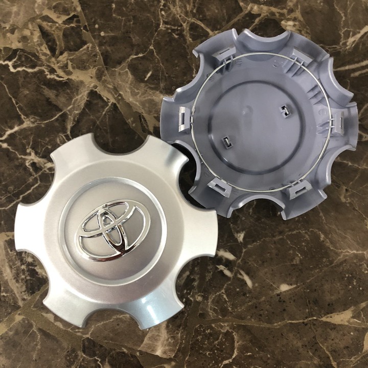 Logo chụp mâm, ốp lazang bánh xe ô tô Toyota Hilux 2016-2021