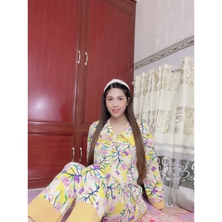Đồ Bộ Pizama Lụa Mango Cổ Nhọn Tay Dài