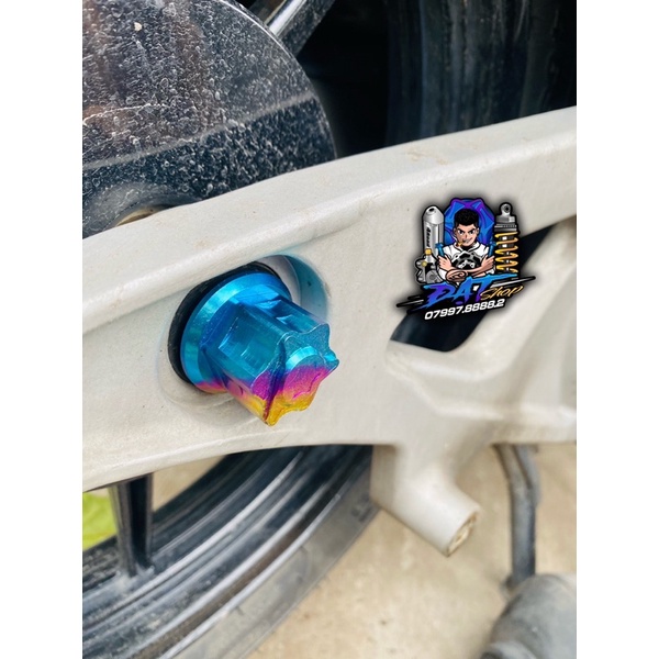 Tán bánh sau TITAN GR5 tay ga Click Vario Vision AB Luvias