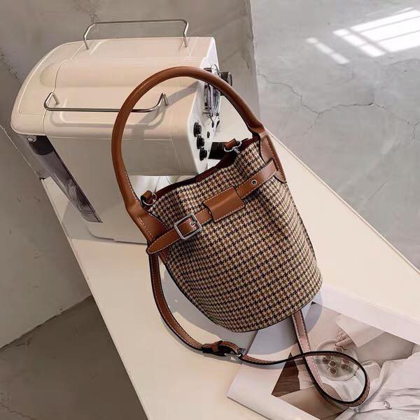 CÓ SẴN - Túi xách dáng xô họa tiết harem cao cấp