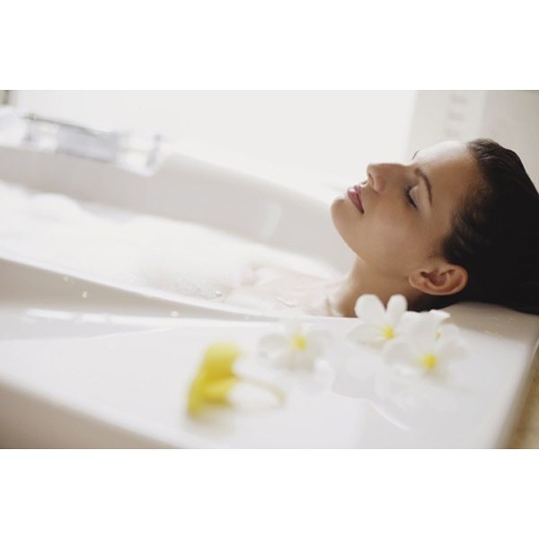 [Chính hãng] Sữa tắm trắng da toàn thân chai TITIONE 750g | BigBuy360 - bigbuy360.vn