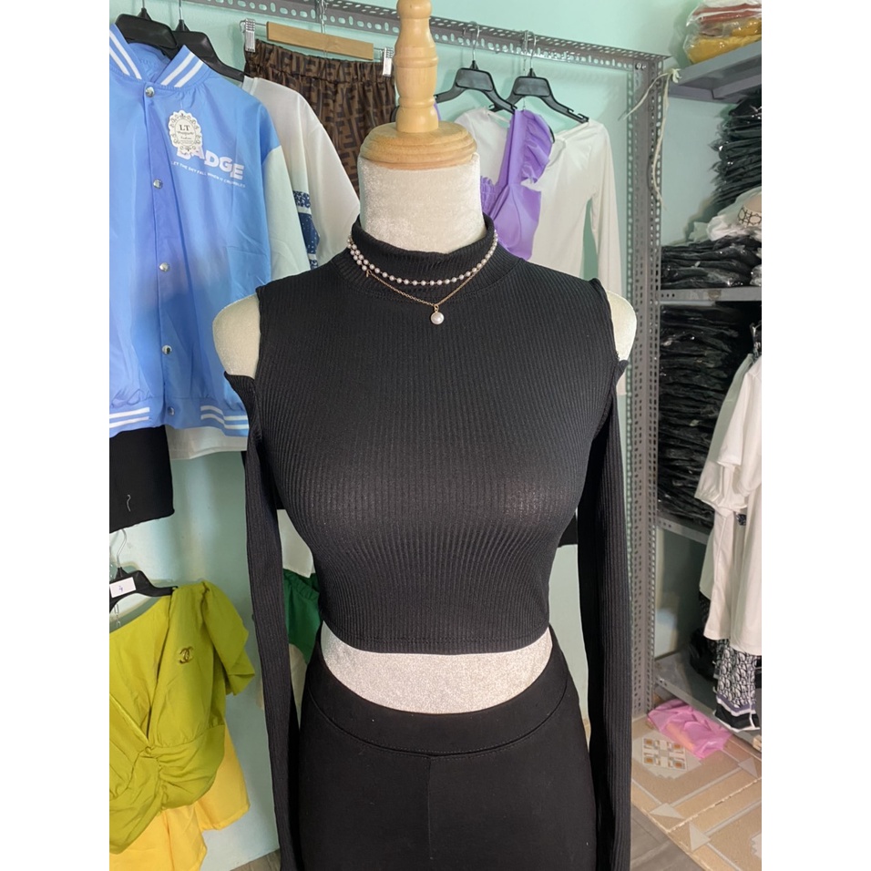 Áo croptop nữ hở vai tay dài 4 màu chất thun gân-ringu shop