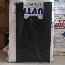 1KG túi nilong đen - bọc pe đen bóng hai quai loại dày dai, dùng đựng đồ hay đựng rác