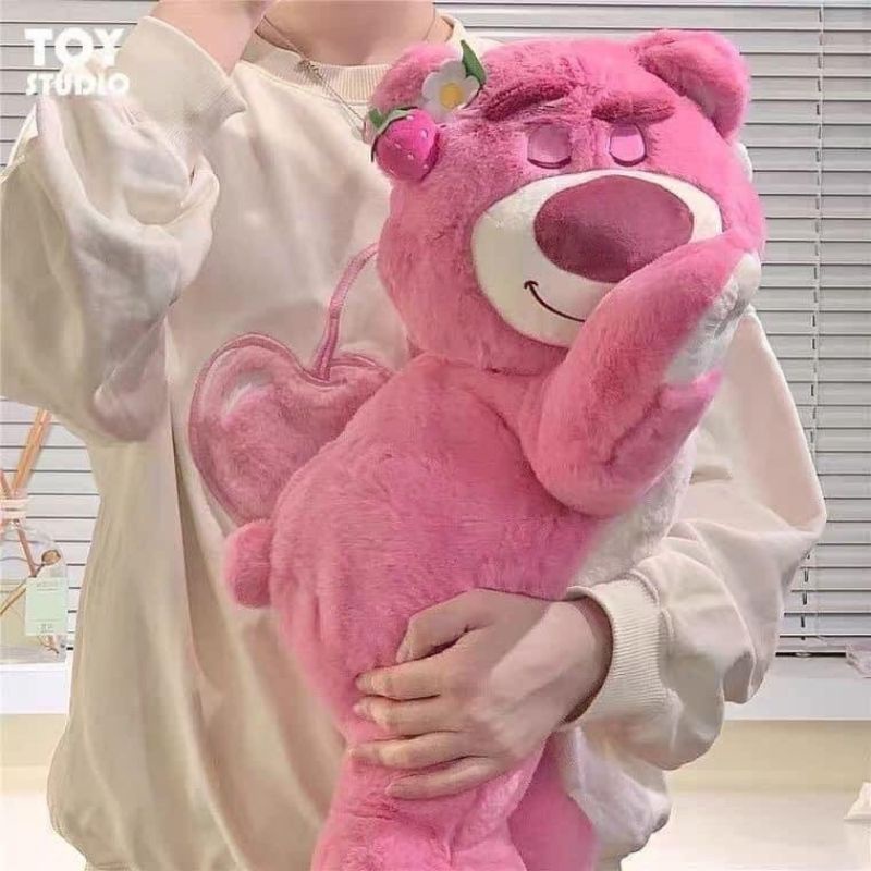 Gấu Bông Lotso Dâu Nằm- Lotso Lông Xù Hàng Quảng Châu Cao Cấp Có Mùi Thơm Nhẹ - Xưởng Gấu Bông Việt Nam