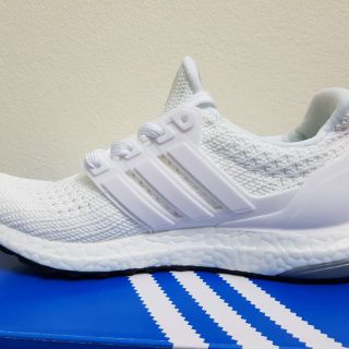 Giày Ultra Boost 4.0 trắng