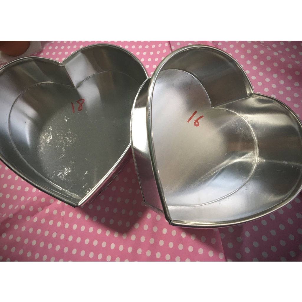 Khuôn Làm Bánh bằng nhôm hình trái tim nhiều kích thước(đế liền)