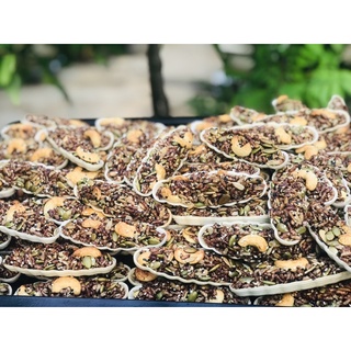 Bánh thuyền gạo mix hạt dinh dưỡng 250gr