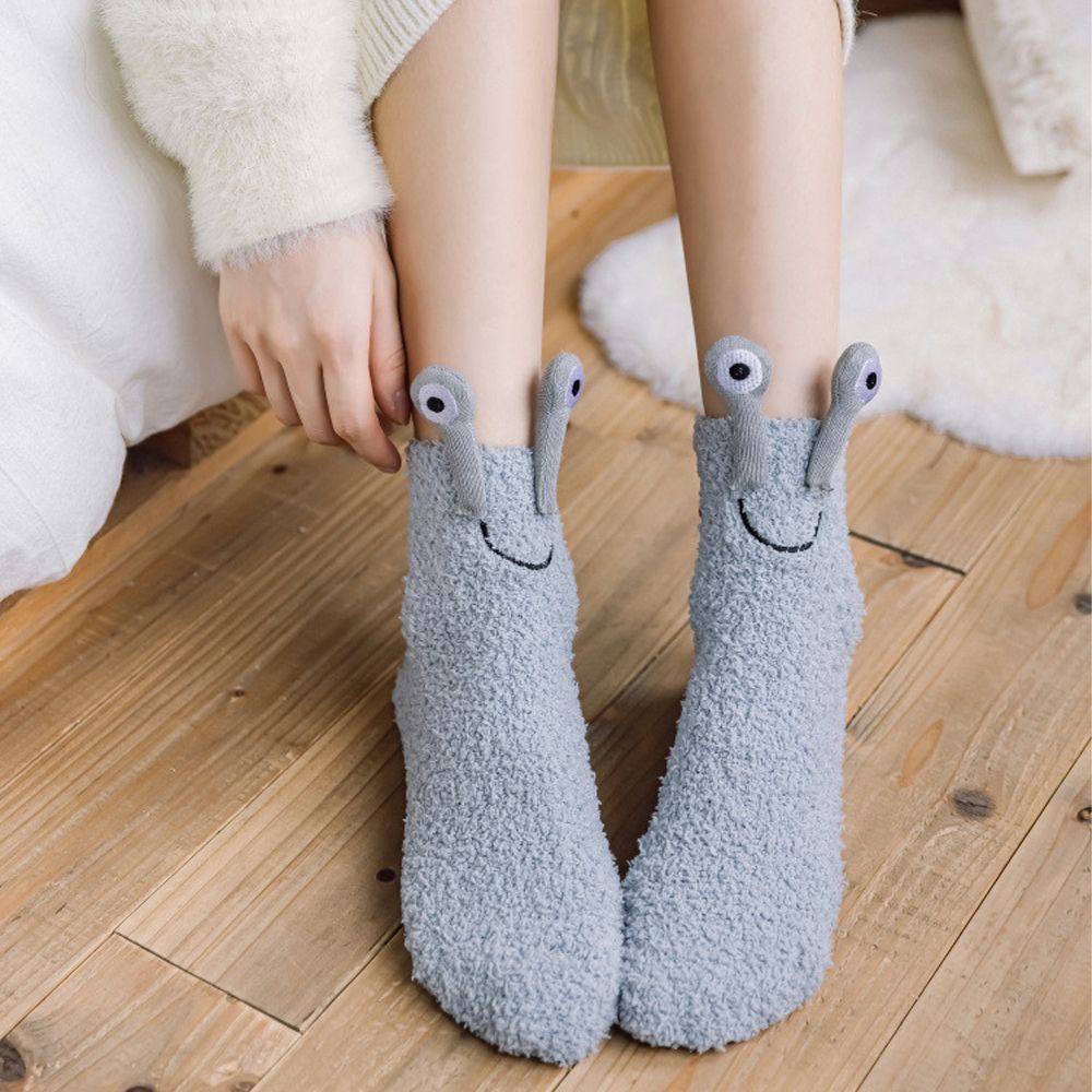 Vớ Ngủ Vải Lông Cừu San Hô Dày Giữ Ấm Mùa Thu Đông In Họa Tiết Hoạt Hình Nhiều Màu Dễ Thương Cho Nữ