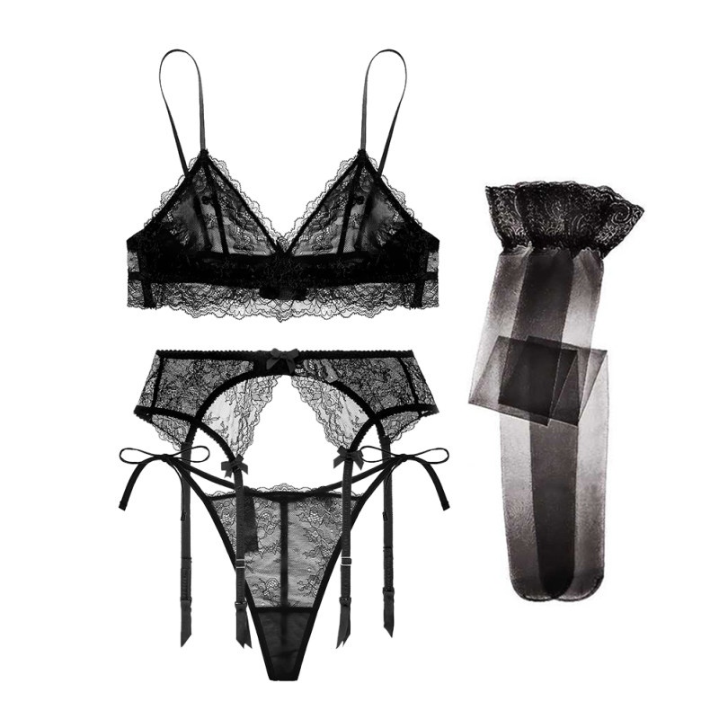 Set đồ ngủ 4 món VARSBABY V820 gồm áo cúp ngực ren với quần lót lọt khe phối nịt bít tất và vớ thoáng khí thời trang