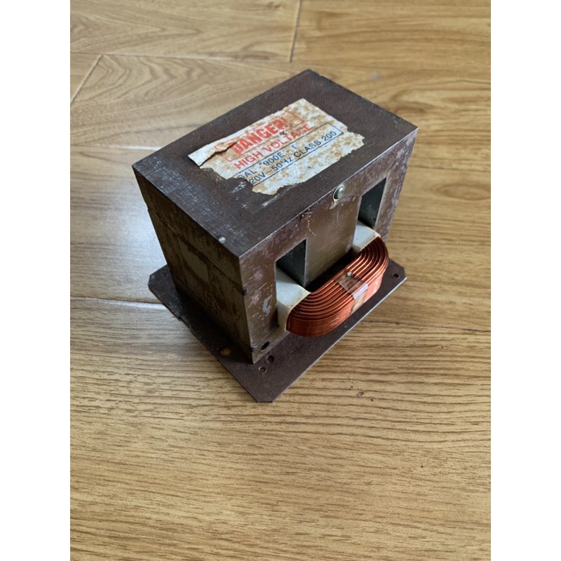 Biến Áp Lò Vi Sóng E900 Lõi Đồng