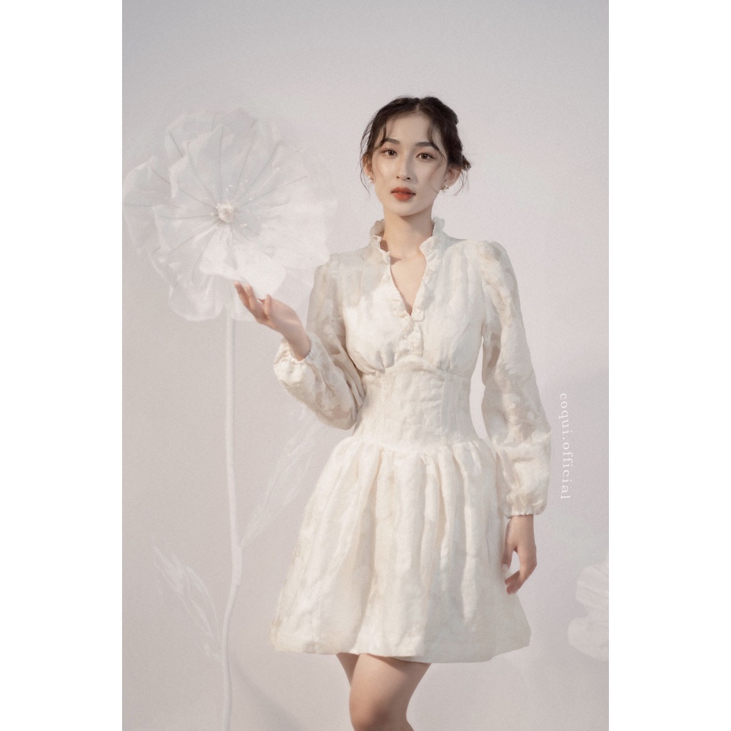 COQUI - Đầm xoè tay phồng dài xẻ cổ - Amy Dress
