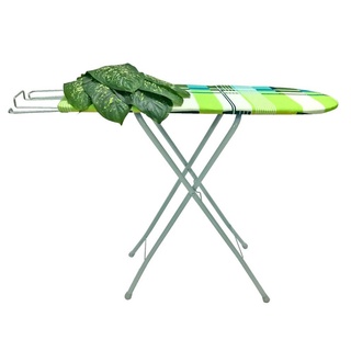 Bàn để ủi quần áo dạng đứnG