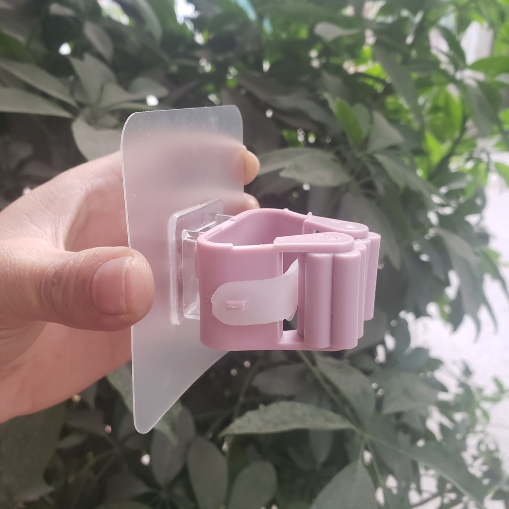 Móc kẹp cây lau nhà tấm dán rộng keo cực dày chắc chịu lực lên tới 7kg