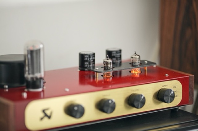 Preamp đèn chỉnh bass treble bóng mỹ