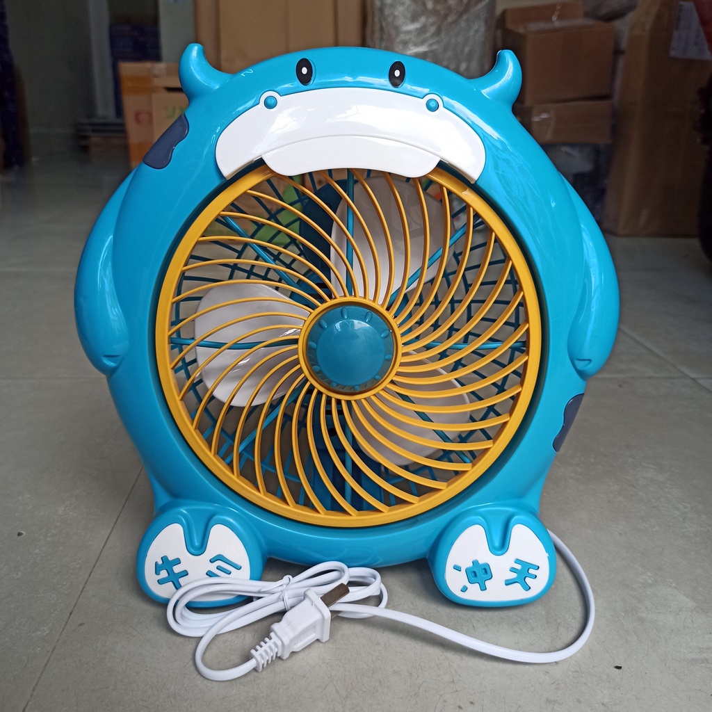 Quạt điện mini hình thú lớn 3 cánh để bàn dễ thương (GIAO MẪU NGẪU NHIÊN)