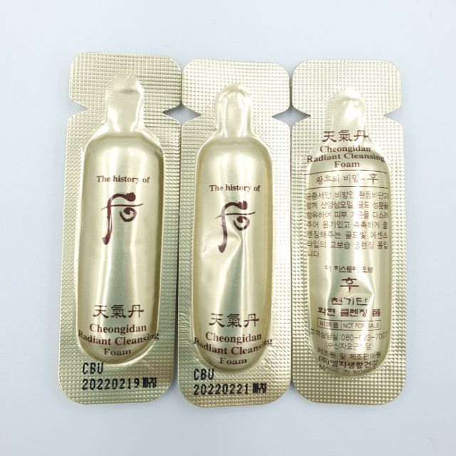 Gói Sữa rửa mặt Đông Y tái sinh làn da Whoo Radiant Hwa Huyn 1ml