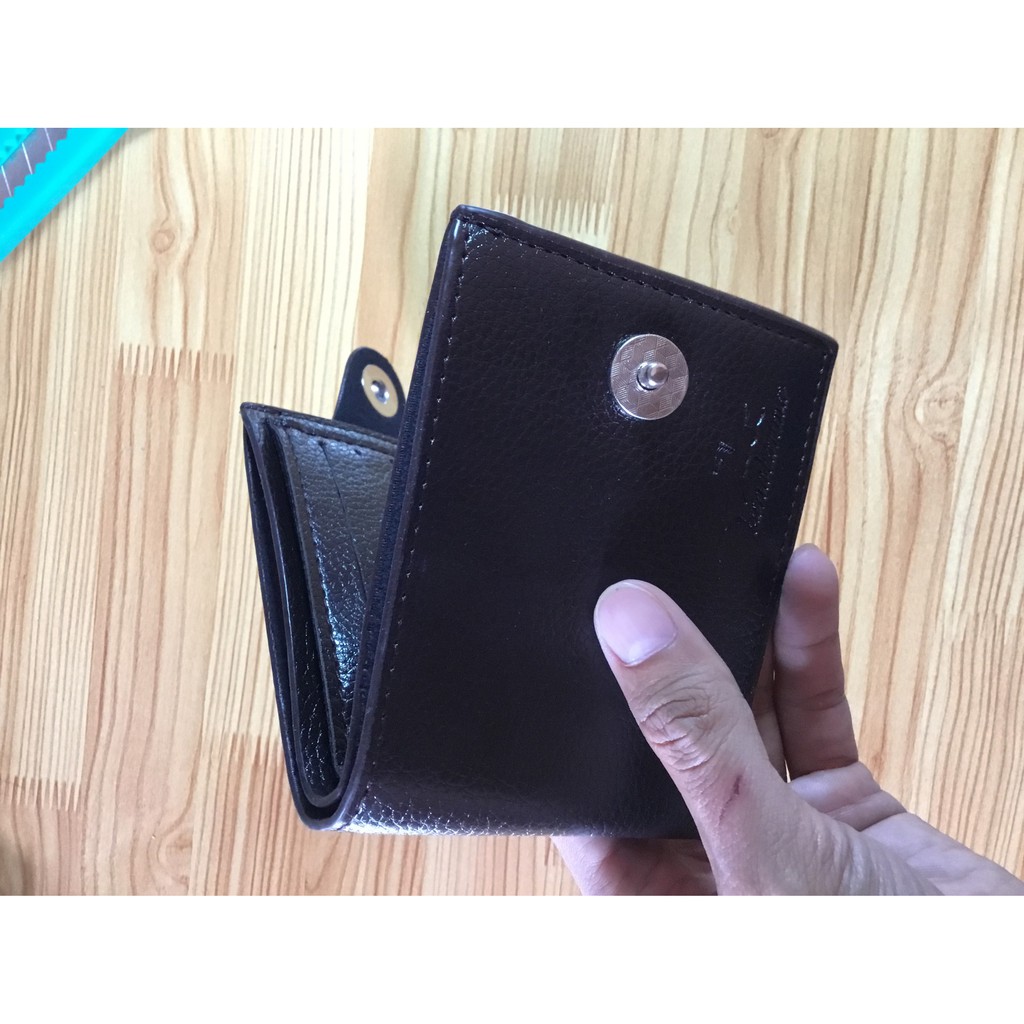 Ví da nam ngang bỏ túi nhiều ngăn có dây kéo và nút cài - N6571