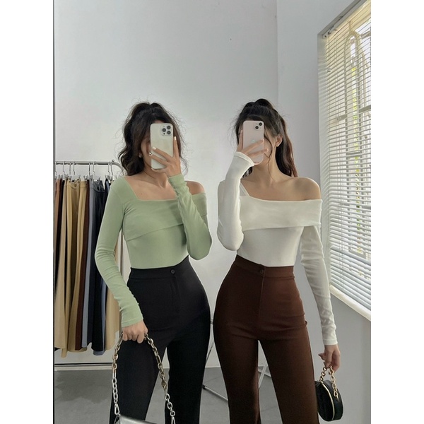 FANCY CROPTOP  New in  Áo croptop cổ lệch tay dài