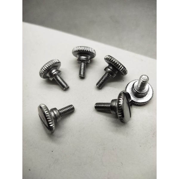 Ốc dù bắt cữ máy may công nghiệp