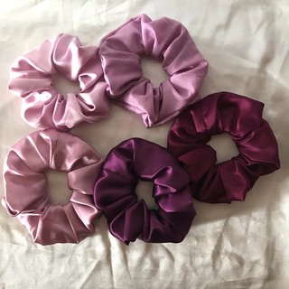 Cột tóc scrunchies màu trơn tím