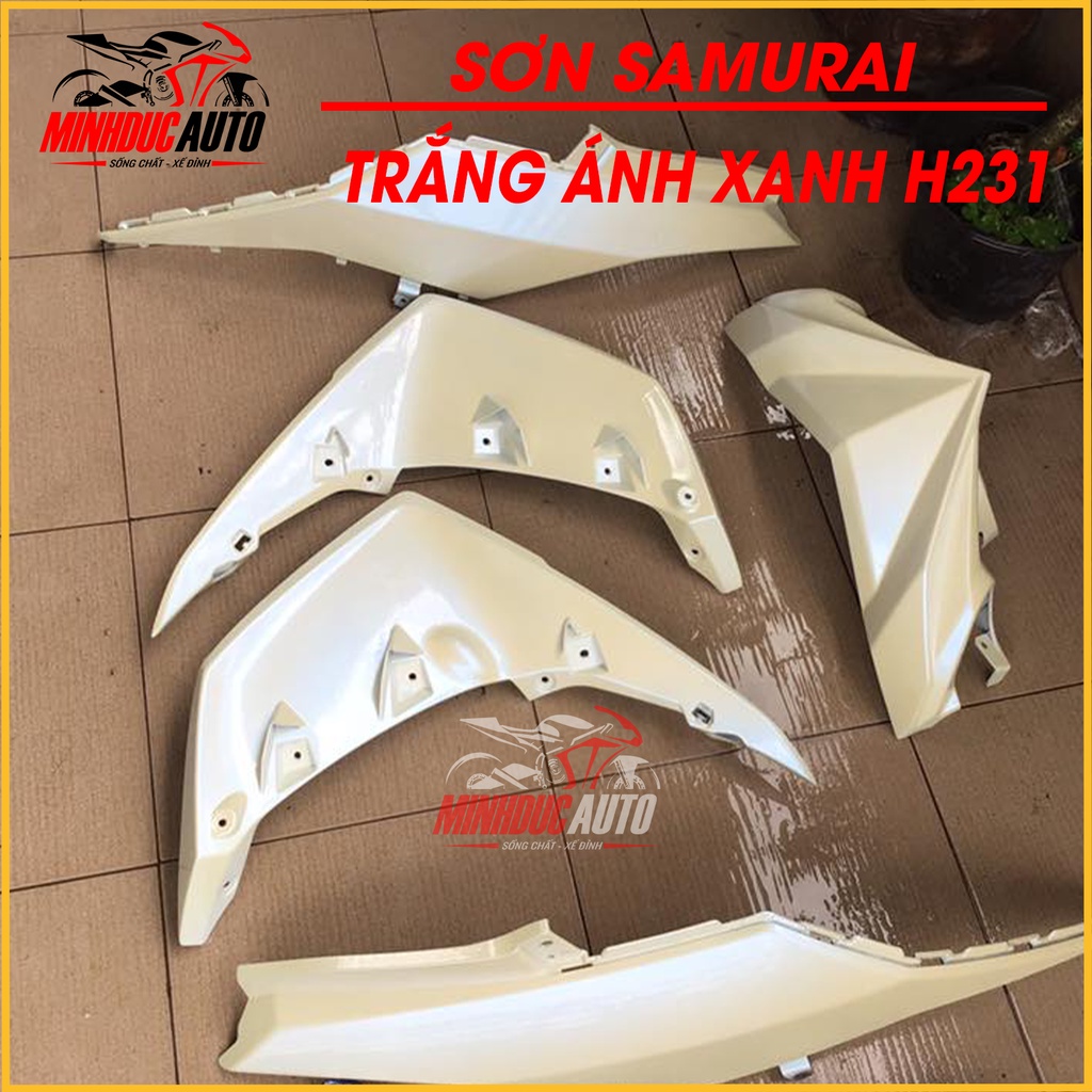Sơn Samurai màu trắng ánh xanh H231 - chai sơn xịt chuyên dụng nhập khẩu từ Malaysia.