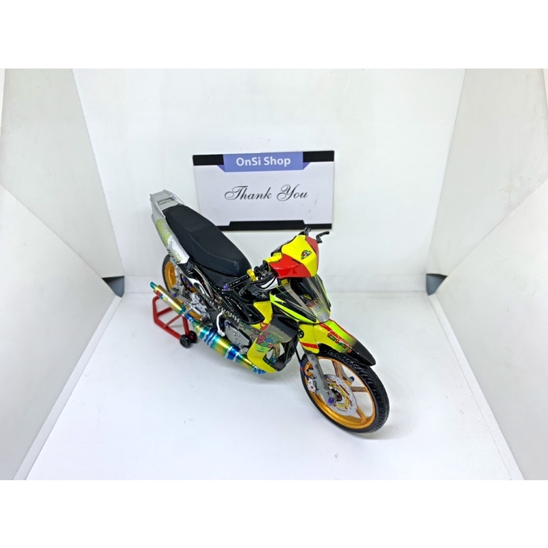 MÔ HÌNH YAZ 125cc  XE MOTOR TỈ LỆ 1/12 ĐỘ XE ĐUA UB125