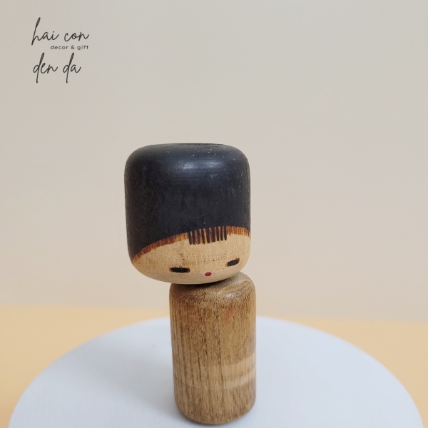 Búp bê Kokeshi bằng gỗ (mẫu 10)