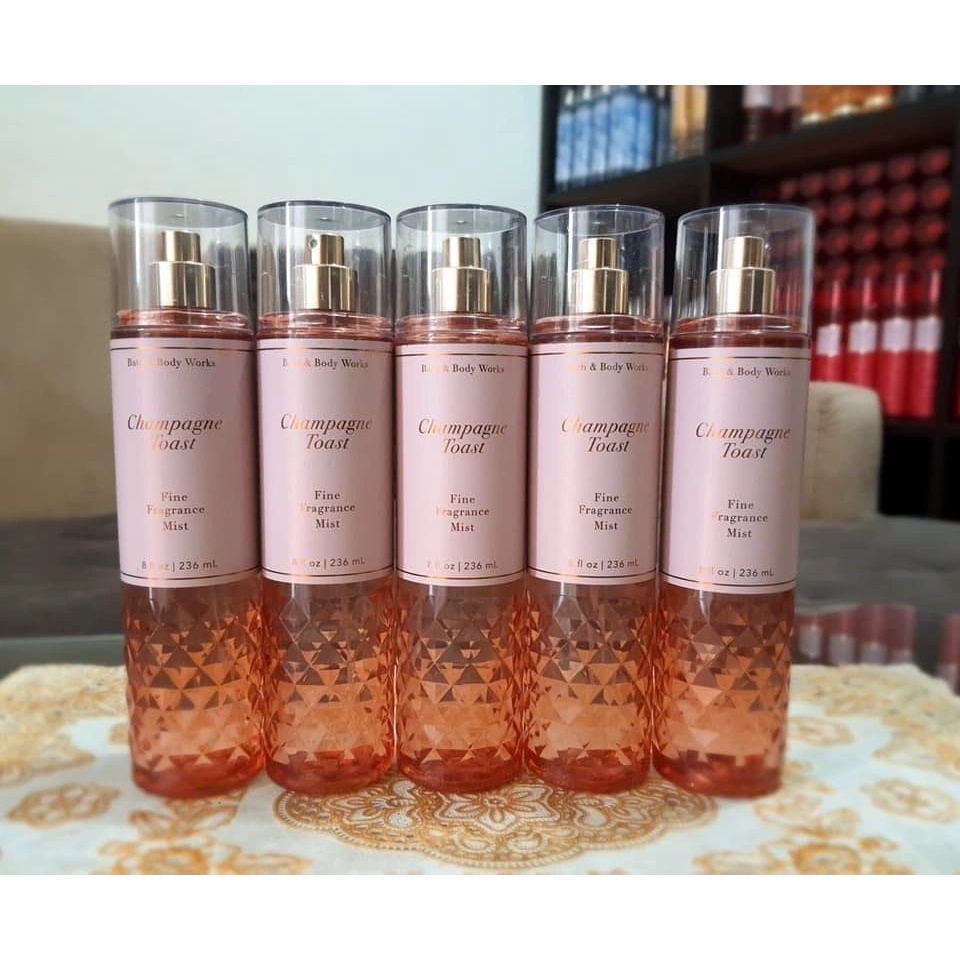 Body mist, Xịt thơm toàn thân A Champane Toast 236ml Cực Thơm, Sang Trọng