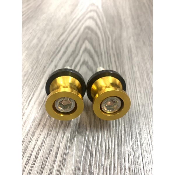 Gù nâng bánh sau xe Motor