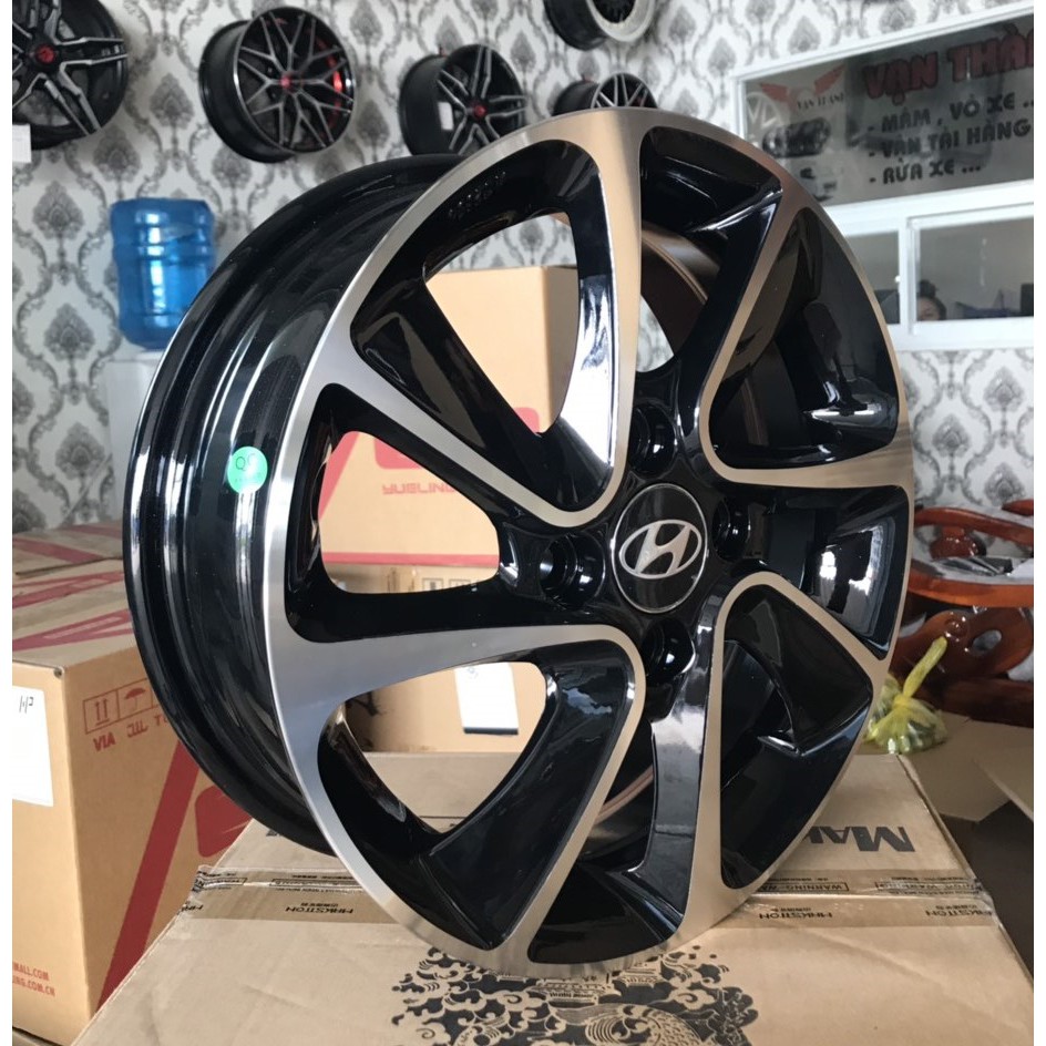 Thay mâm vành đúc 14inch mẫu theo xe Hyundai I10 giá tốt