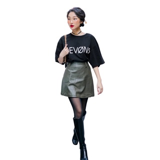 Chân váy da ngắn có túi Ivy màu xanh olive - DEVONS STUDIO
