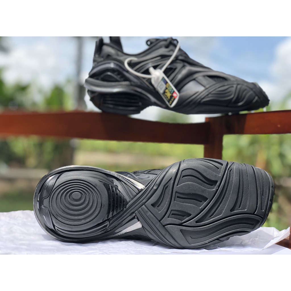 Giày thể thao cao cấp TRACK TYREX Đen