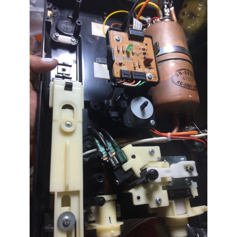 Công tắc nguồn máy nước nóng panasonic