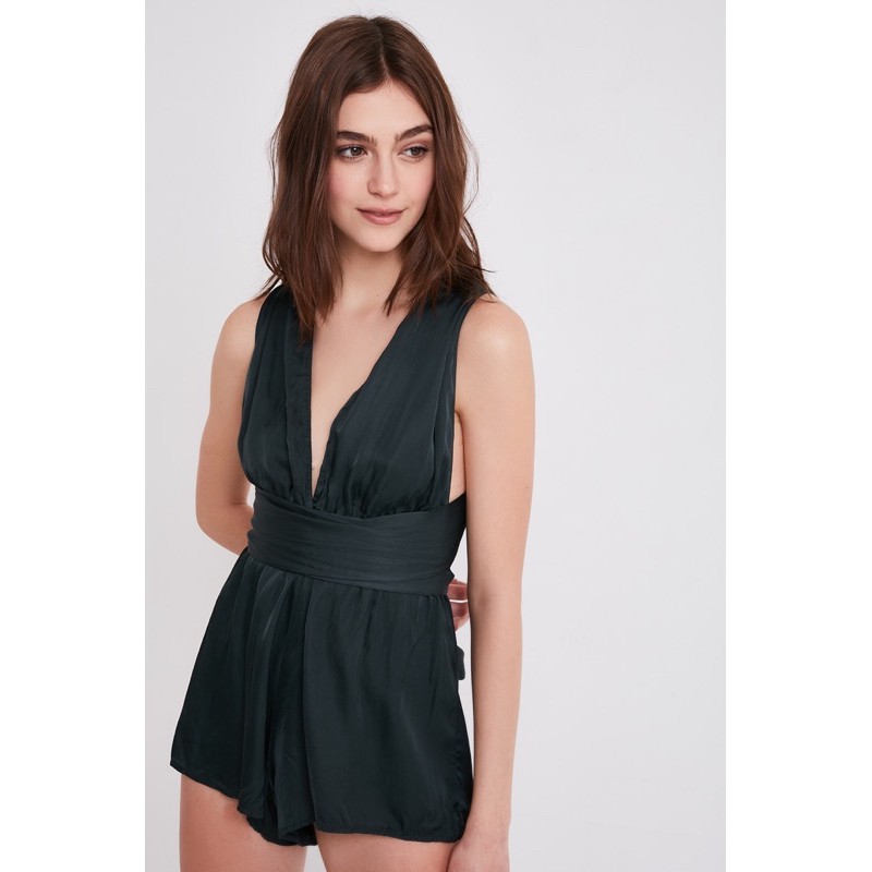 jumpsuit Favluxx mặc được nhiều kiểu xuất khẩu