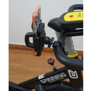 Kẹp Giá Đỡ Điện Thoại Gắn Vào Xe Đạp, Xe Mô Tô Và Có Nút Điểu Khiển Kích Cỡ Cho Mọi Loại Điện Thoại