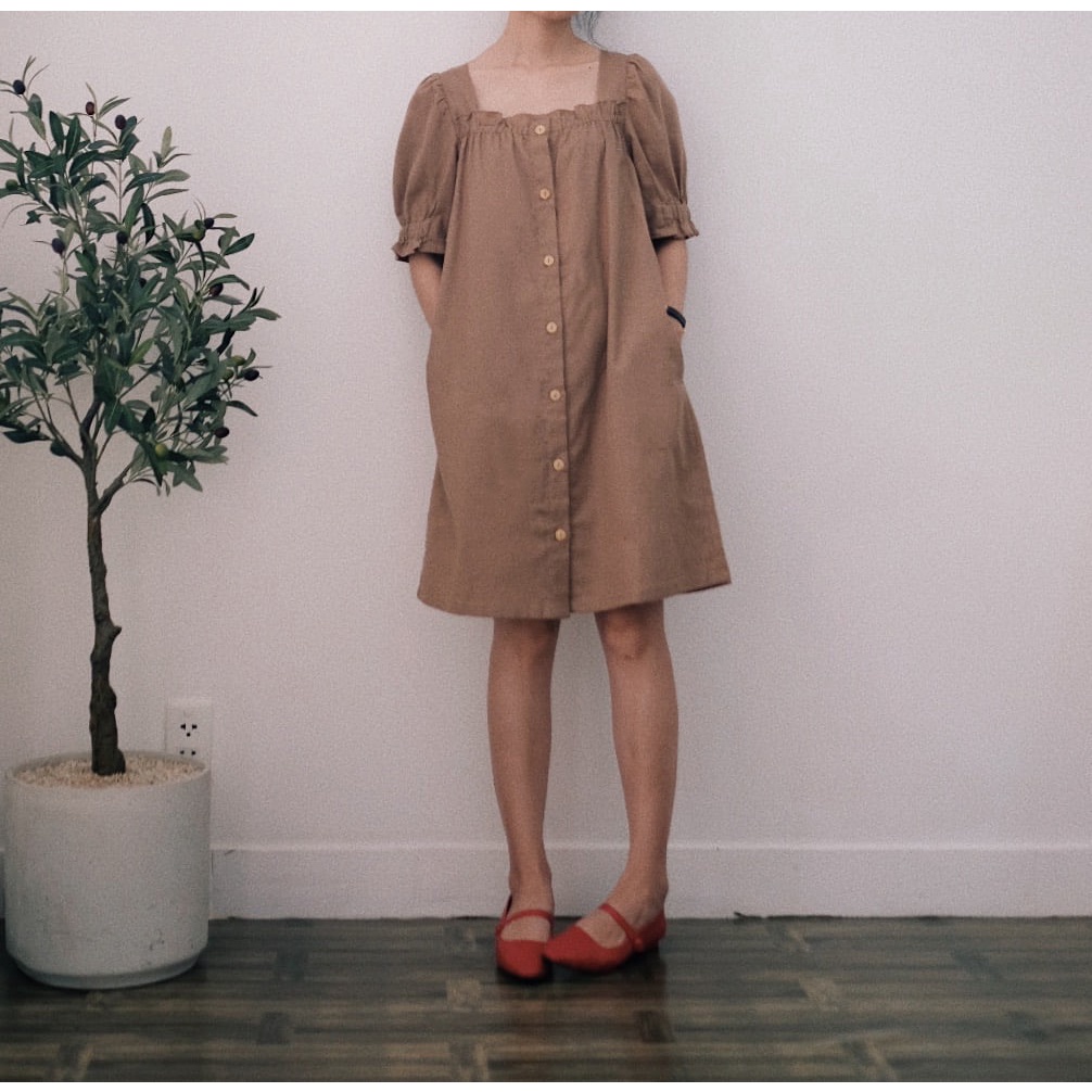 Đầm linen cổ vuông chun vai