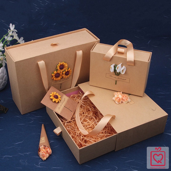 Hộp quà kraft kiểu túi xách combo kèm rơm lót và thiệp vintage - Hộp quà sinh nhật, kỷ niệm