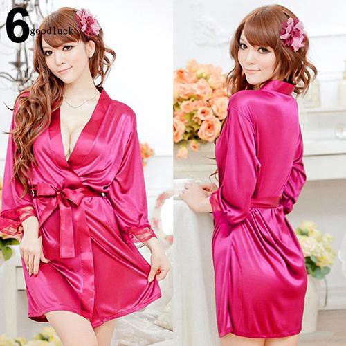 Áo choàng ngủ phối ren hoa thiết kế quyến rũ cho phái nữ | BigBuy360 - bigbuy360.vn