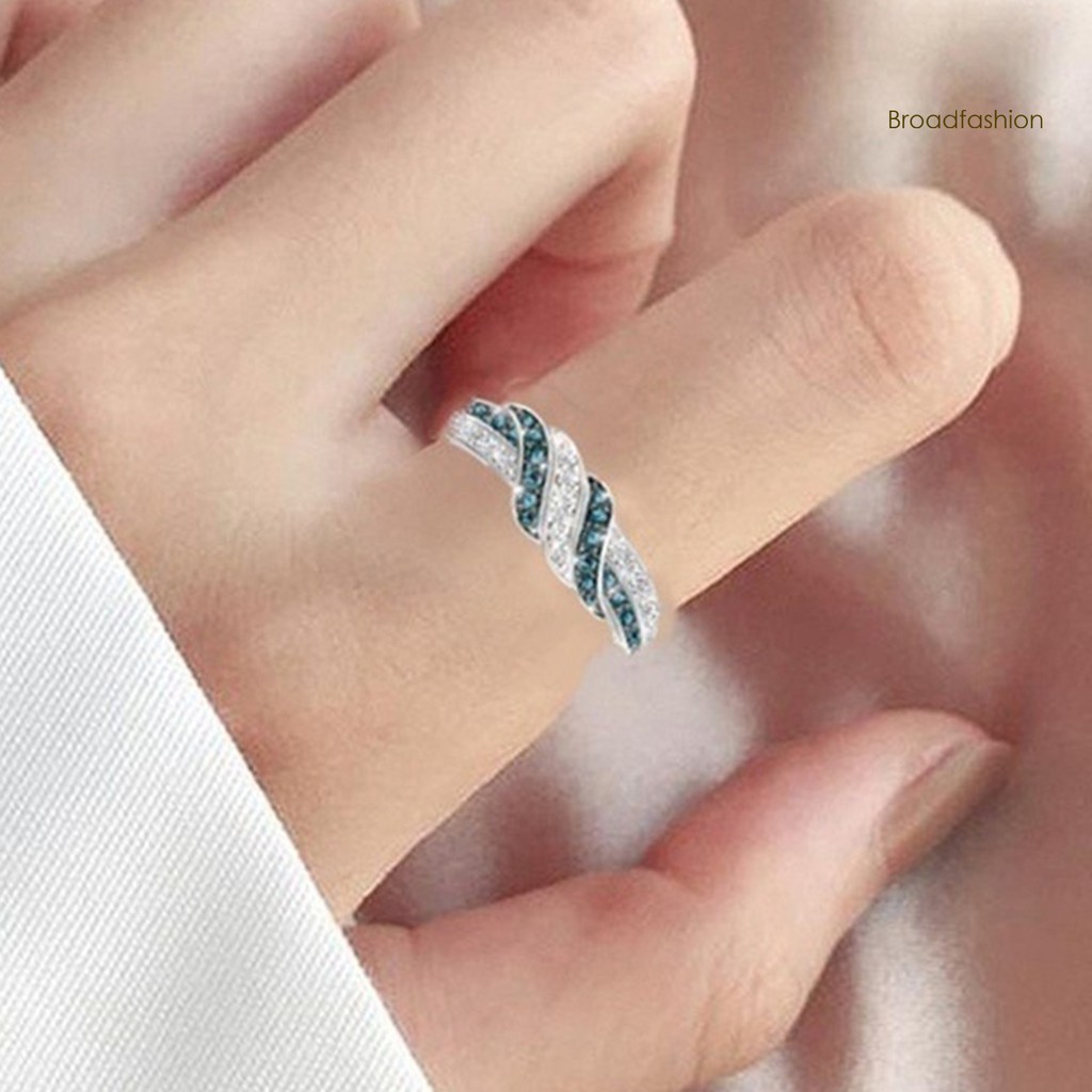 Nhẫn Mặt Chữ I Love You Đính Đá Lấp Lánh