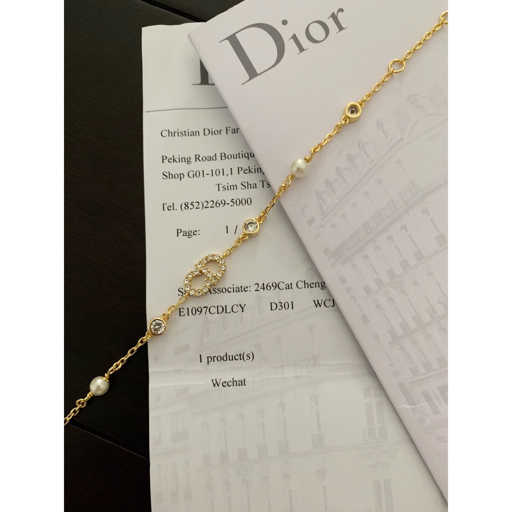 Vòng Tay Dior Thiết Kế Mới Hợp Thời Trang Cho Nữ
