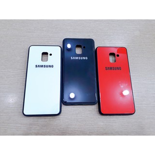 Ốp lưng Samsung Galaxy A8 Plus mặt kính in hình Logo