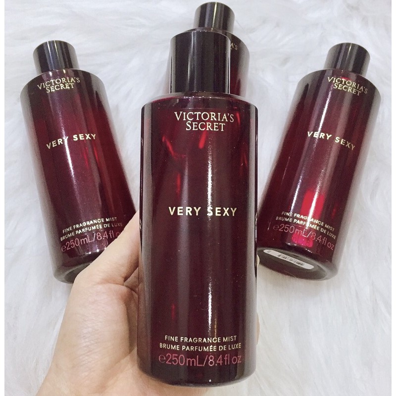 Xịt thơm nước hoa toàn thân Victoria Secret Very Sexy 250ml