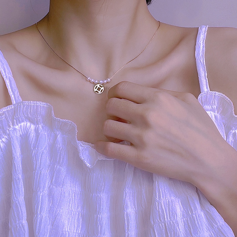 Vòng cổ/ Vòng tay đính hạt ngọc trai mang đến may mắn phong cách cổ điển cho nữ
