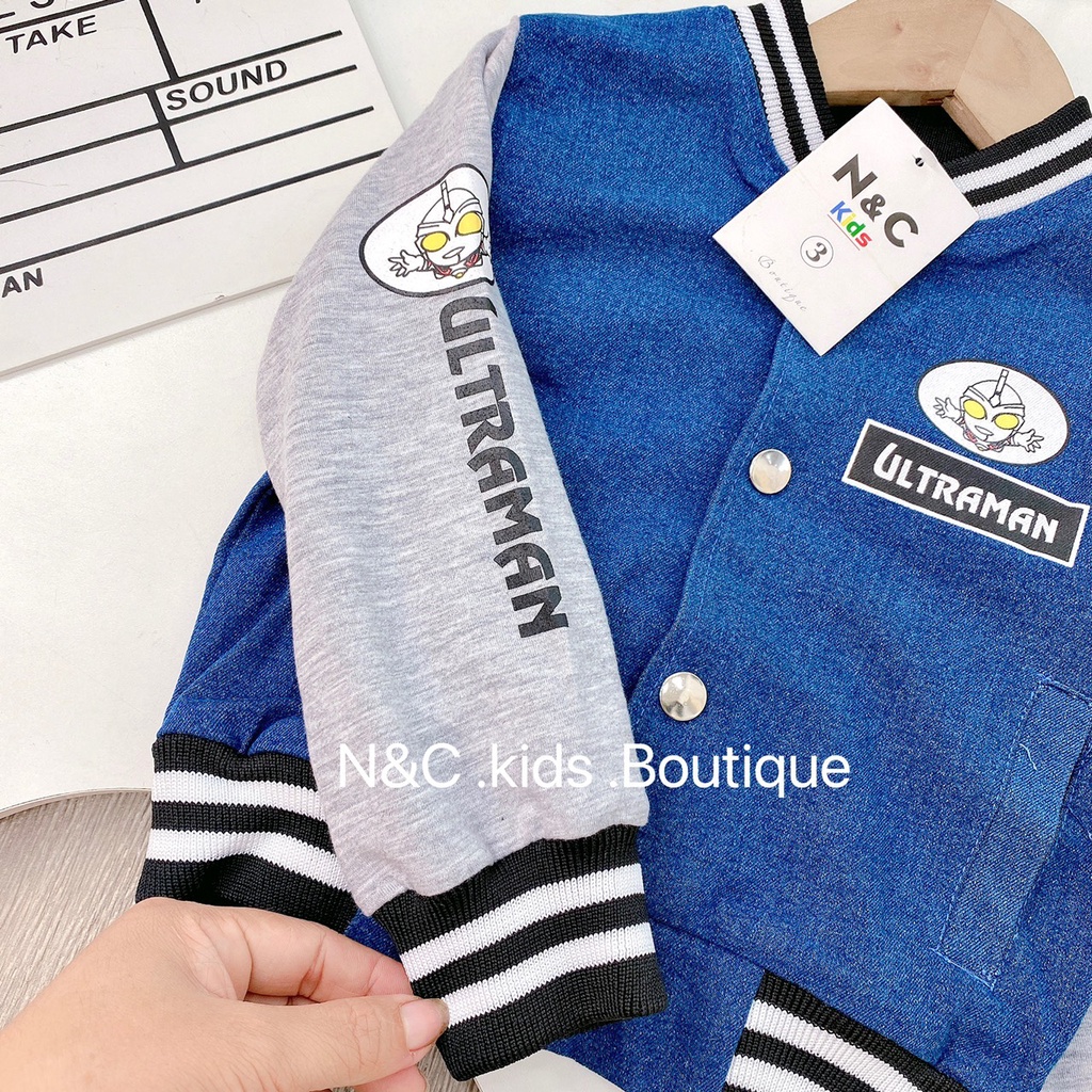 Áo khoác boomer bé trai vải bò phối tay nỉ XHN1094