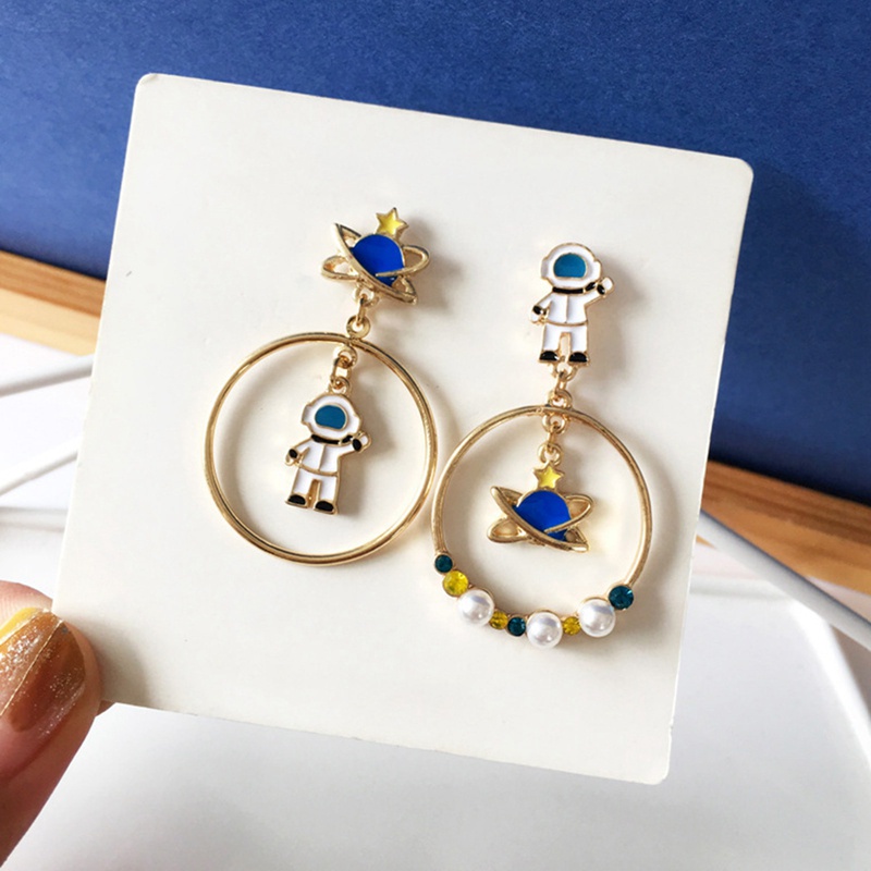 Khuyên tai hình mèo và hoa dễ thương dành cho nữ