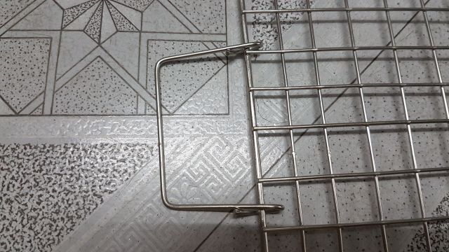 Vỉ nướng inox caro loại dày có quai