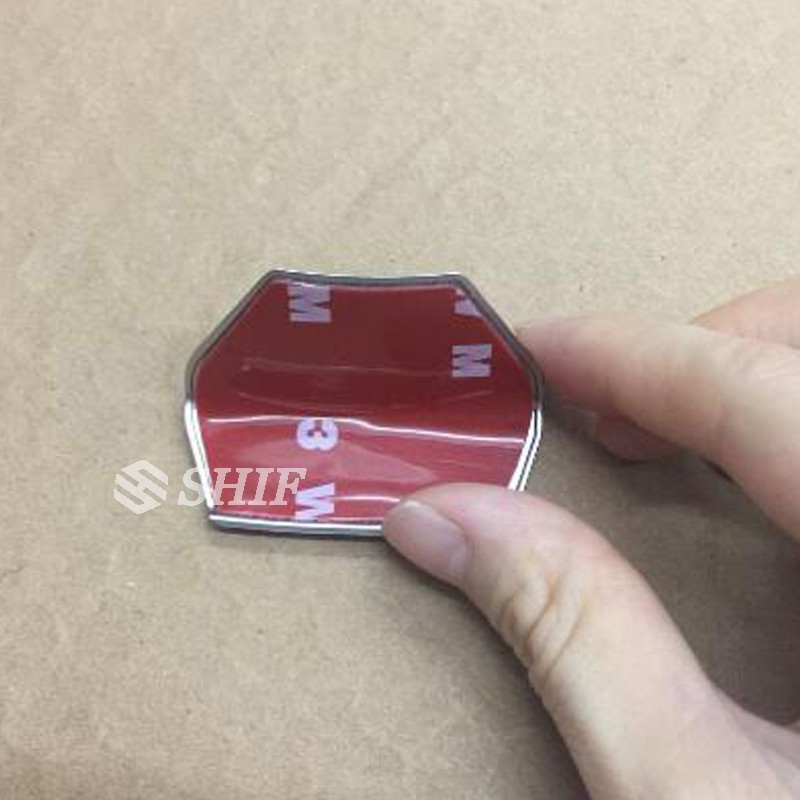 Phụ kiện dán trang trí vô lăng xe ô tô Mercedes Benz E Class e200 e260 e300