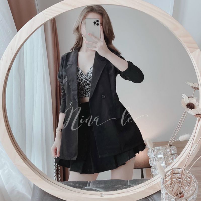 Set ba món áo khoác vest kèm áo 2s beo mix chân váy xếp ly