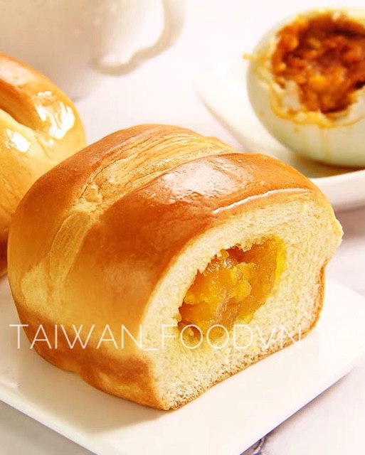 Bánh Mì Trứng Muối